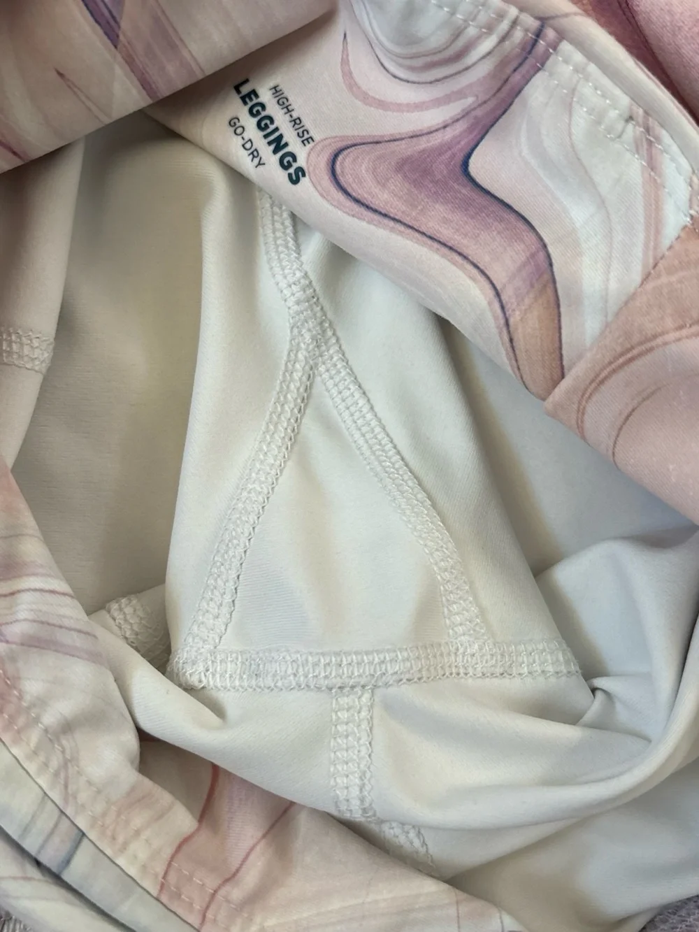 Old Navy athletic pockets